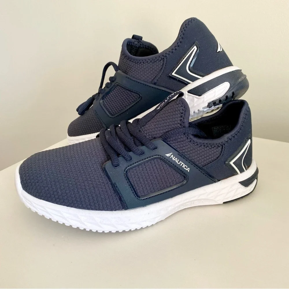 Nautica Boy’s Dark Blue Sneakers - Picture 2 of 6